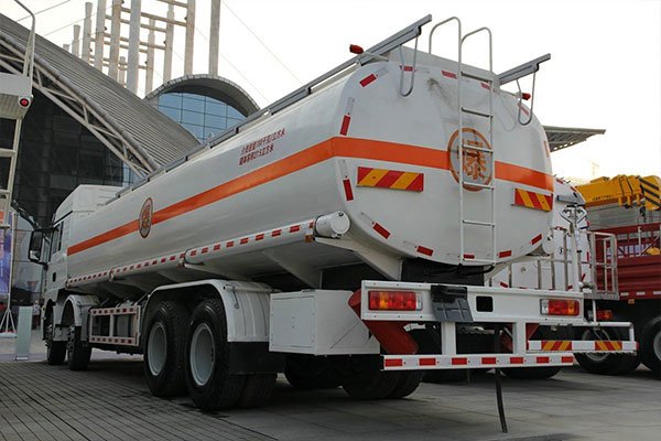 Fuel Tank Truck
