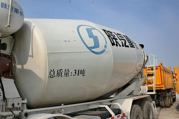 Shacman Mixer Truck