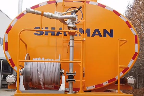 Water Tank Truck