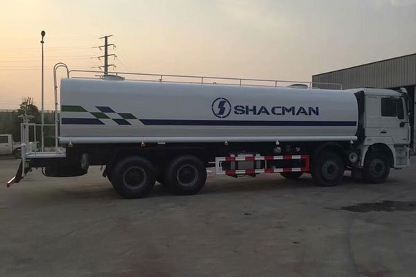 Water Tank Truck