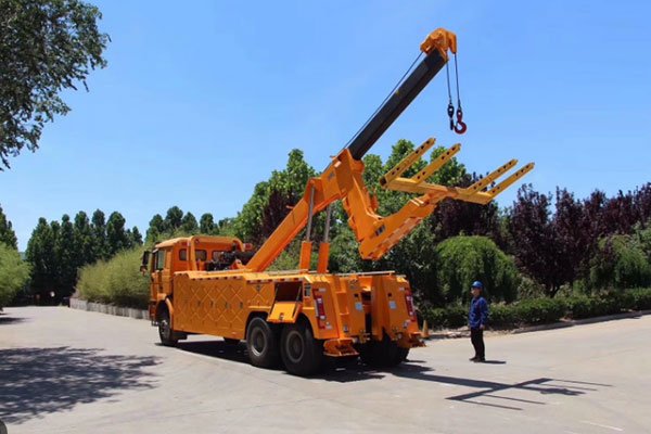 Wrecker Truck