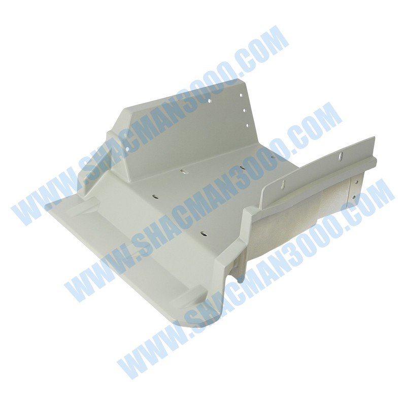 Правая подножка двери