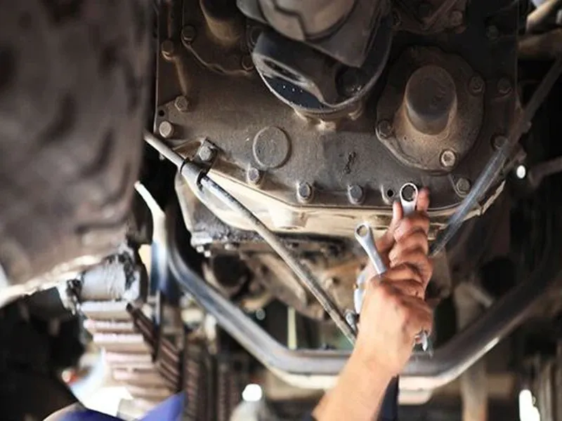 SHACMAN Parts Rainy Season Maintenance