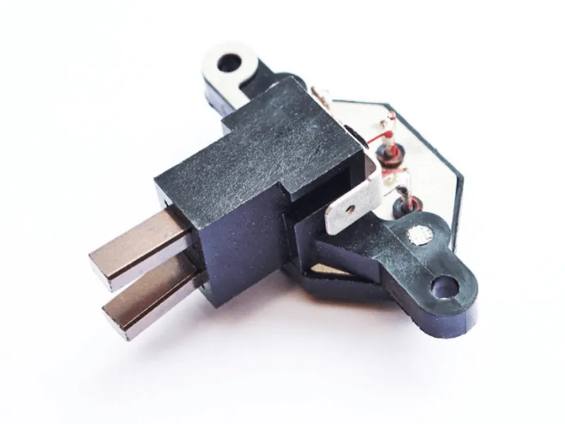 Bad Voltage Regulator - Common Shacman Alternator Problems