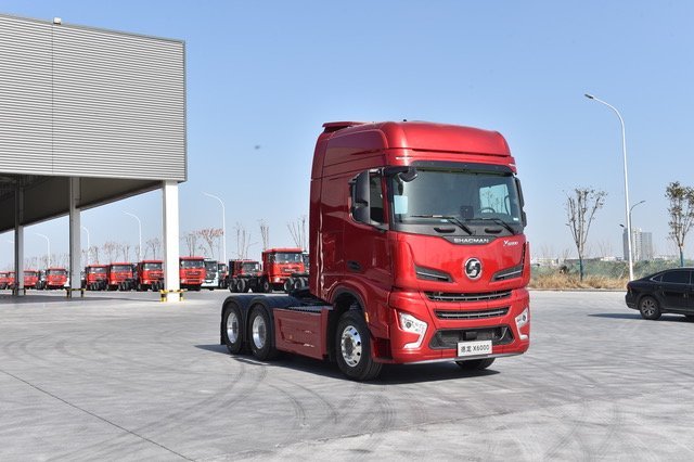 Shacman X6000 800HP Truck